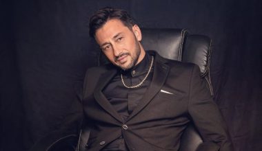 Ο Π.Καλίδης σε μουσικό του επί σκηνής: «Άστο μ@@@@α. Άστο» – Η αντίδραση του Ανδρέα Μικρούτσικου (βίντεο)