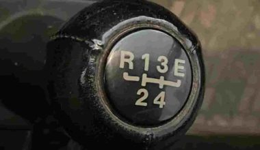 Το γνωρίζατε; – Tι σημαίνει το «Ε» στον λεβιέ ταχυτήτων παλαιότερων οχημάτων