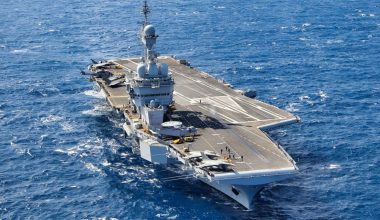 Ρωσικό drone «κλείδωσε» ως στόχο το γαλλικό αεροπλανοφόρο Charles de Gaulle!