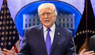 Ν.Τραμπ προς μουσουλμάνες βουλευτές: «Μπείτε σε μια βάρκα και γυρίστε από εκεί που ήρθατε»