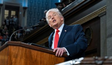 Ντόναλντ Τραμπ: «Το Ιράν δεν γίνεται να αποκτήσει πυρηνικά όπλα – Δεν θέλω να χτυπήσω αλλά…»