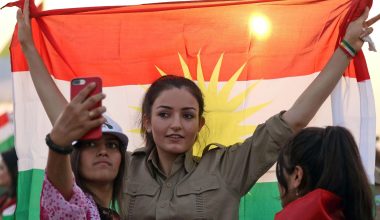 Μπορούν οι ΗΠΑ να χρησιμοποιήσουν την εθνοτική σύγκρουση για να διασπάσουν το Ιράν εκ των έσω;