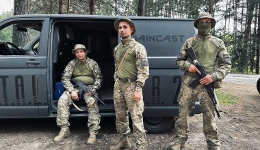 Ουκρανία: Στρατολόγοι πυροβολούν & σκοτώνουν πατέρα που προσπαθεί να τους εμποδίσει να πάρουν τον γιο του (βίντεο)