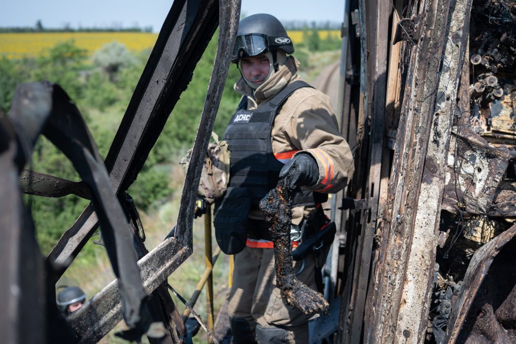 «Ό,τι κινείται, εκτελείται»: Οι μπροστάρηδες της ρωσικής Rubicon σφυροκοπούν τους Ουκρανούς στο Σούμι (βίντεο)