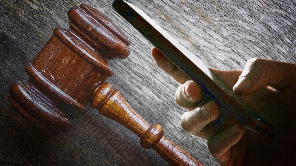 Η καταδίκη για τις υποκλοπές θα ήταν επικίνδυνη για την κυβέρνηση αν η Ελλάδα ήταν κανονική χώρα