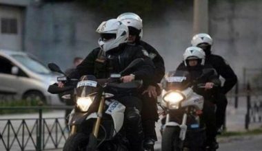 Θεσσαλονίκη: Δικογραφία σε βάρος 22χρονου που μαζί με τον φίλο του απείλησε ότι θα μαχαιρώσουν ταξιτζή