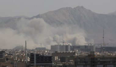 Τα ΗΑΕ απαγόρευσαν την μετάδοση εικόνων από τα καιόμενα κτίρια και τις εγκαταστάσεις της χώρας