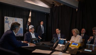 Ο Ν.Τραμπ παρακολουθεί την επίθεση κατά του Ιράν από το σπίτι του στο Μαρ-α-Λάγκο (φώτο)