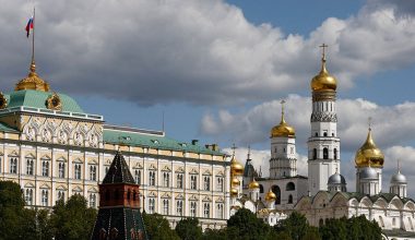 Μόσχα: Zητά άμεση διακοπή των αμερικανικών και ισραηλινών πληγμάτων στο Ιράν – «Απρόκλητη ένοπλη επιθετικότητα»