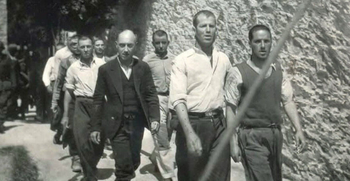 Στο υπουργείο Πολιτισμού πέρασαν οριστικά οι 262 φωτογραφίες των εκτελεσθέντων της Καισαιριανής