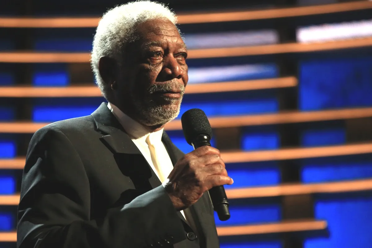 Αντιτίθεται στο Al ο Μόργκαν Φρίμαν: Βάζει δικηγόρους για να μην πάρει ποτέ ξανά η Τ.Ν. τη φωνή του (βίντεο)