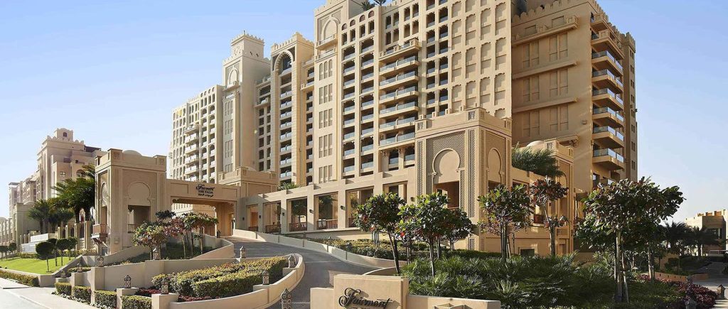 Ντουμπάι: Εκρήξεις και φωτιές στο ξενοδοχείο “Palm Hotel & Resort” (upd)