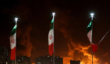 Ισραηλινός Στρατός: «Καταστρέψαμε περίπου το μισό των πυραυλικών αποθεμάτων του Ιράν»