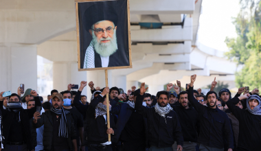 Τουλάχιστον 8 νεκροί διαδηλωτές στην πακιστανική μεγαλούπολη Καράτσι (βίντεο)