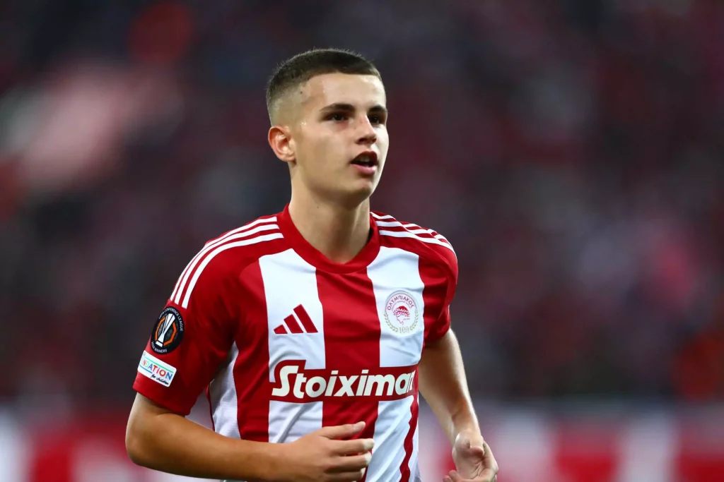 «Σειρήνες» για Χ.Μουζακίτη από Γερμανία: Ομάδες «μεγαθήρια» θέλουν να τον κάνουν δικό τους