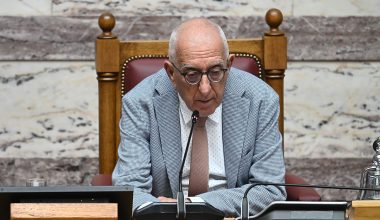 Ν.Κακλαμάνης: «Είμαι έτοιμος να ταξιδέψω στην Κύπρο αν κριθεί αναγκαίο»