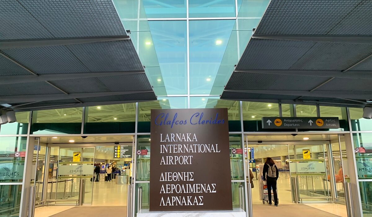 Διαδοχικά ακυρώνουν πτήσεις οι αεροπορικές από και προς την Κύπρο: Θα απαγορευτούν συνολικά;