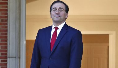 ΥΠΕΞ Ισπανίας: «Δεν θα επιτρέψουμε οι στρατιωτικές μας βάσεις να χρησιμοποιηθούν για επιθέσεις στο Ιράν»