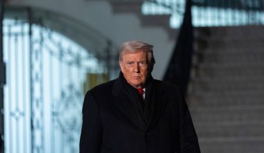 «Η Επιχείρηση “Επική Οργή” εγκρίνεται – Καλή τύχη»: Έτσι έδωσε εντολή ο Ν.Τραμπ για την επίθεση στο Ιράν