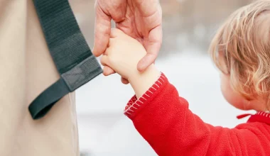 Έτσι υπολογίζεται το επίδομα παιδιού Α21 – Πότε λήγει η προθεσμία για τις αιτήσεις των δικαιούχων