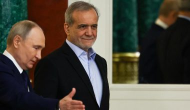 Φεύγουν εσπευσμένα από το Ιράν τουλάχιστον 500 Ρώσοι – Θα επιστρέψουν στη Ρωσία μέσω του Αζερμπαϊτζάν