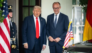 Μερτς μετά τη συνάντηση με Τραμπ: «Άδικη η κριτική στον Στάρμερ – Δεν πρέπει να αντιμετωπιστεί η Ισπανία αρνητικά»