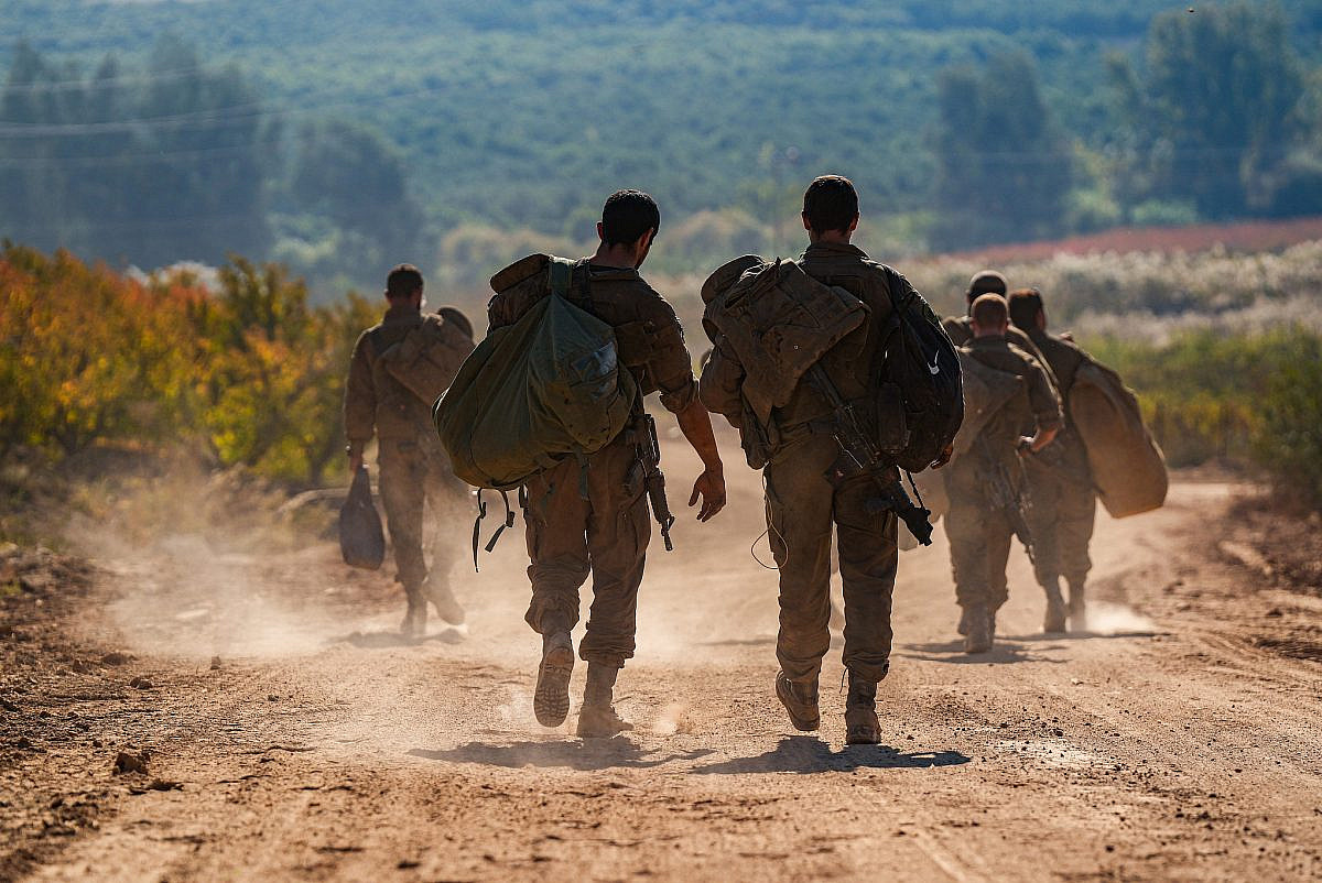 Bίντεο: Ισραηλινές μονάδες εισβάλουν στον Λίβανο – Εγκαταλείπει τις θέσεις του ο λιβανικός Στρατός!