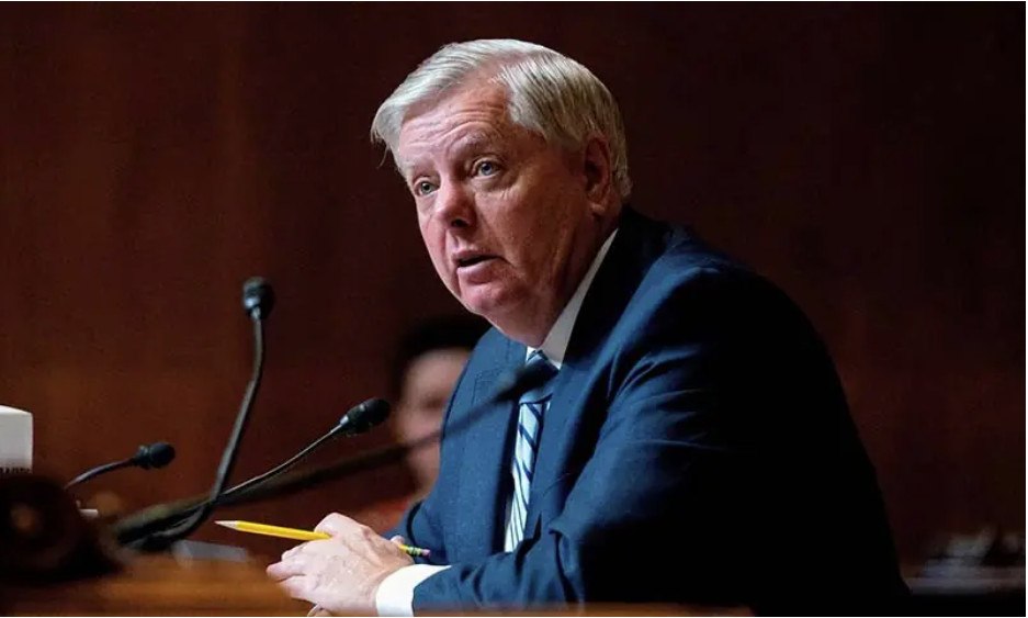 Λίντσεϊ Γκράχαμ: «Σειρά έχει η Κούβα – Οι μέρες του κομμουνιστικού καθεστώτος είναι μετρημένες»