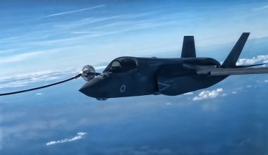 Βίντεο: H στιγμή που βρετανικά F-35 καταρρίπτουν ιρανικό drone πάνω από την Ιορδανία