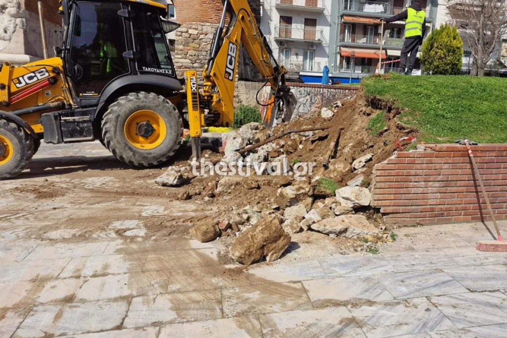 Θεσσαλονίκη: Ο Δήμος διέλυσε το «τείχος της μουντζούρας» κοντά στην Καμάρα – Δείτε βίντεο