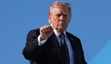 Ν.Τραμπ: «Οι πόλεμοι μπορούν να διεξαχθούν “για πάντα” και με μεγάλη επιτυχία»