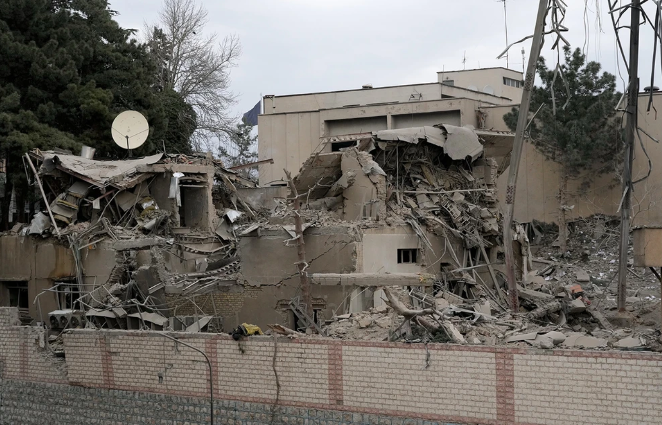 Τεχεράνη όπως λέμε Γάζα: Ισοπεδώθηκαν δεκάδες κτήρια, καταστράφηκαν υποδομές και νοσοκομεία – Δείτε βίντεο