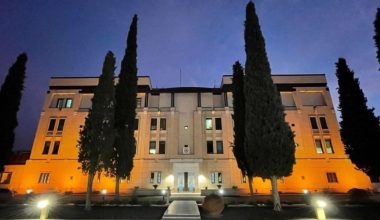 Κύπρος: Οδηγία από τις ΗΠΑ για την απομάκρυνση του μη υποχρεωτικού προσωπικού από την αμερικανική πρεσβεία