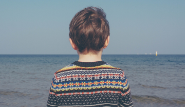 Αγρίνιο: Δίωξη για συνέργεια σε γενετήσιες πράξεις ασκήθηκε στη νταντά που φυλούσε τον 4χρονο