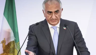 Ρεζά Παχλαβί: Νόμιζε πως συνομιλούσε με αντιπροσώπους του Μερτς αλλά του βγήκαν…Ρώσοι φαρσέρ (βίντεο)