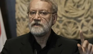 Αλί Λαριτζάνι για Ντ.Τραμπ: «Ας αναρωτηθεί αν το σύνθημα είναι «Πρώτα η Αμερική» ή «Πρώτα το Ισραήλ»