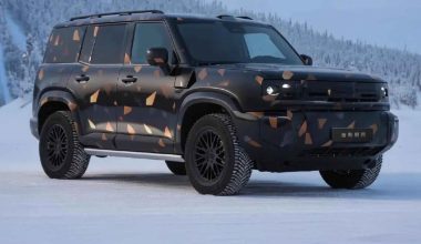 Το Defender της Geely θα κολυμπάει και στη θάλασσα