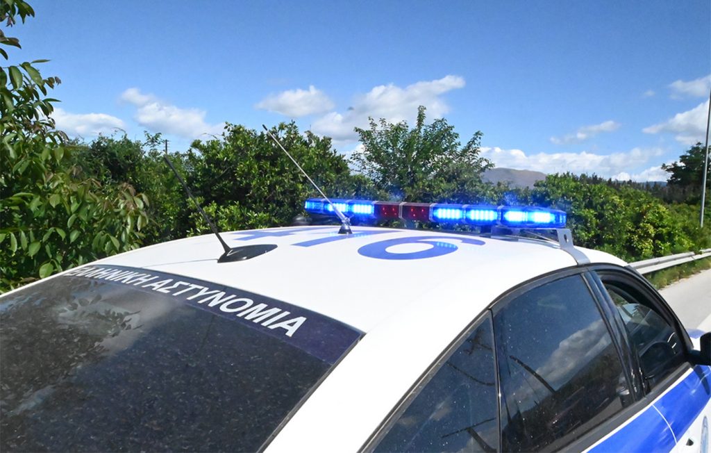 Κρήτη: Συνελήφθησαν δύο άτομα για παράνομη κατοχή όπλων – Είχαν στα χέρια τους πάνω από 3.000 κροτίδες (φωτο)