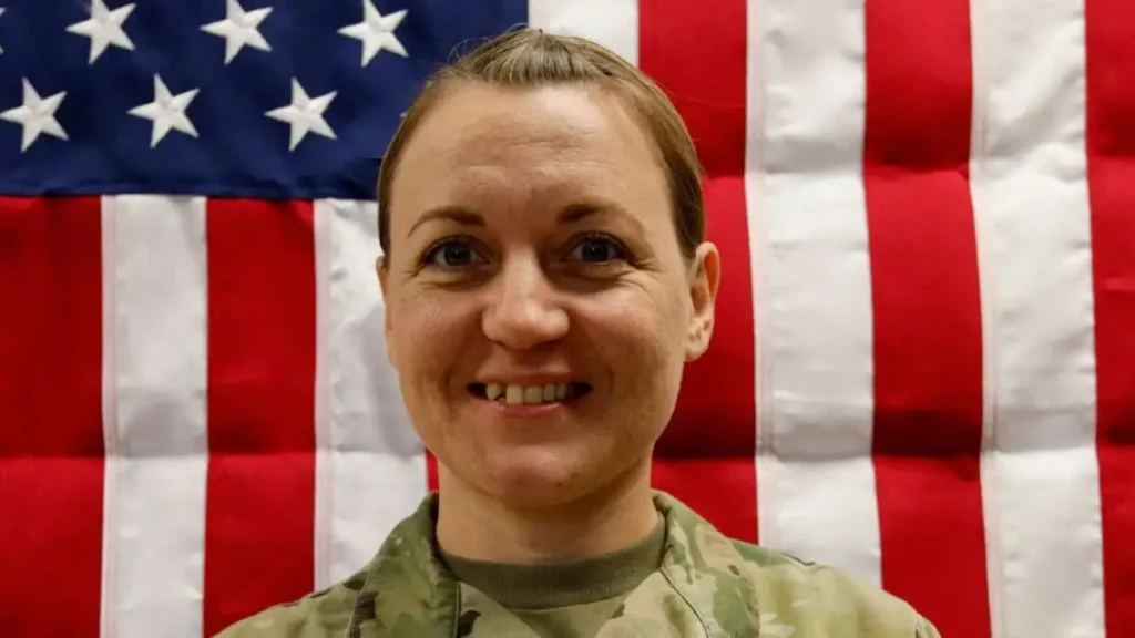 Nicole Amor: Η στρατιώτης των ΗΠΑ που σκοτώθηκε από ιρανικό drone στο Κουβέιτ – Συγκλονισμένος ο σύζυγός της