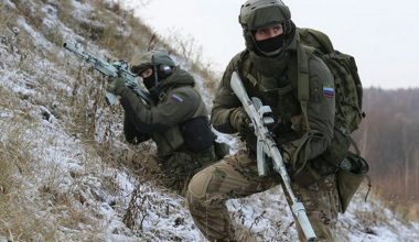 «Ξυπνούν» οι Ρώσοι: H Spetsnaz χτυπά το Σούμι και καταστρέφει σημαντικές μονάδες του ουκρανικού Στρατού (βίντεο)