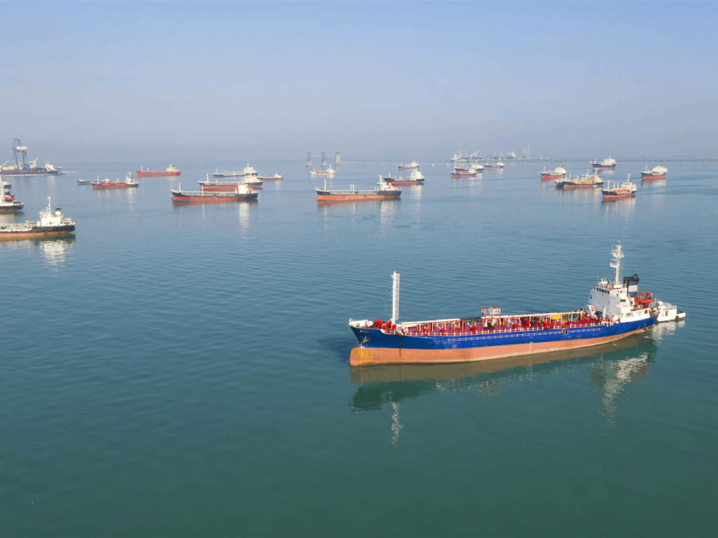 Κίνα, Ρωσία και Πακιστάν οι μόνες χώρες που έλαβαν άδεια από το Ιράν να περνούν τα Στενά του Ορμούζ!