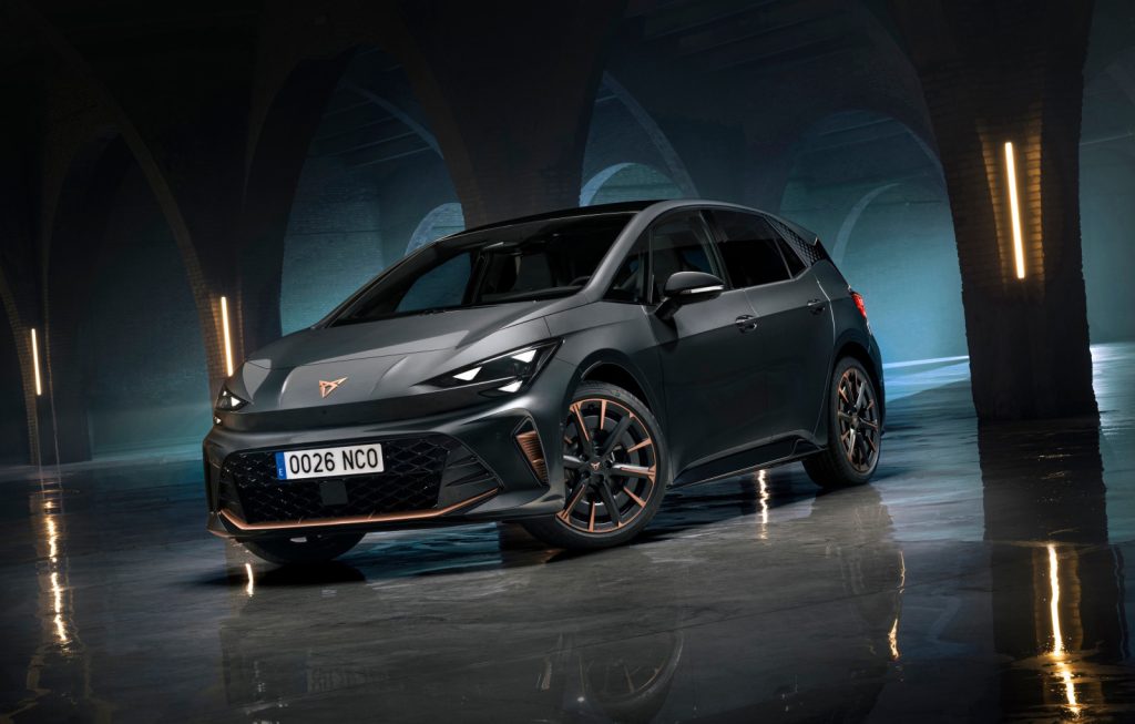 CUPRA Born: Ανανεωμένο με one pedal και αυτονομία 600 km