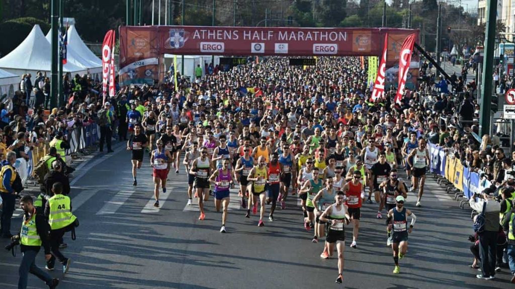 Την Κυριακή ο «Ημιμαραθώνιος Αθήνας 2026» – Ποιοι δρόμοι θα κλείσουν