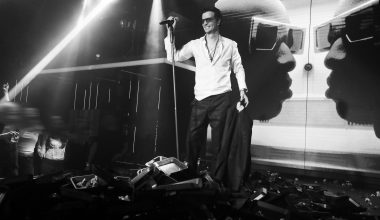 Νίνο: Δεν θα εμφανιστεί απόψε στο νυκτερινό κέντρο που τραγουδά λόγω αδιαθεσίας