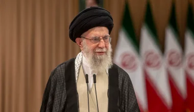 Ο Αλί Χαμενεΐ εξοντώθηκε με βολή από… το διάστημα! (βίντεο)