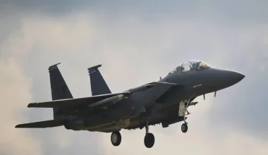Η CENTCOM διαψεύδει την κατάρριψη του F-15 αλλά οι Ιρανοί επιμένουν πως όντως έγινε