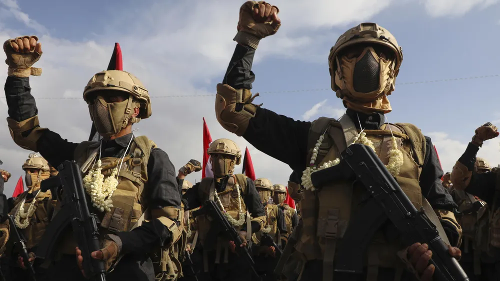 Με το χέρι στην σκανδάλη οι Χούθι: Απειλούν εκ νέου τις ΗΠΑ – «Να είστε βέβαιοι ότι θα βυθίσουμε πλοία σας»