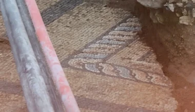 Αθήνα: Aρχαίο ψηφιδωτό ανακαλύφθηκε τυχαία στην οδό Ευριπίδου