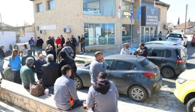 «Άδειασε» το Ακρωτήρι εξαιτίας του φόβου και της αβεβαιότητας μετά τις επιθέσεις στις βρετανικές βάσεις