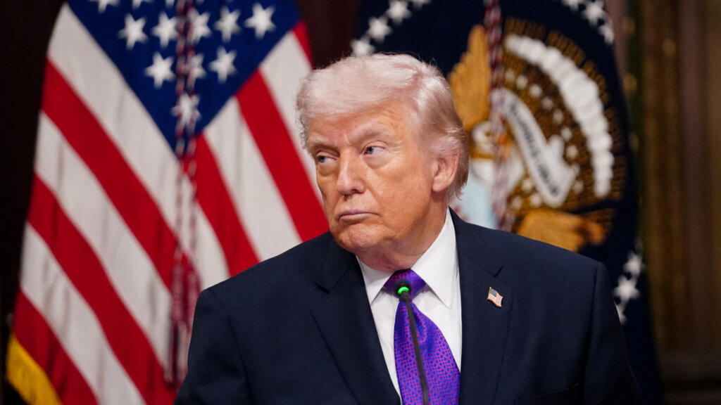 Ν.Τραμπ περί των Ρώσων που βοηθούν τους Ιρανούς: «Τι ηλίθια ερώτηση είναι αυτή»